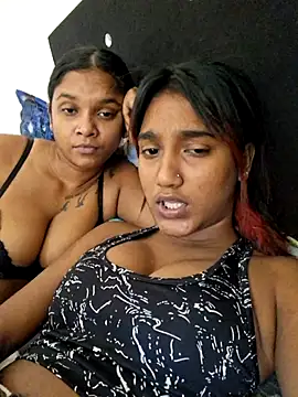 indianpink lips online show from 07.07.26