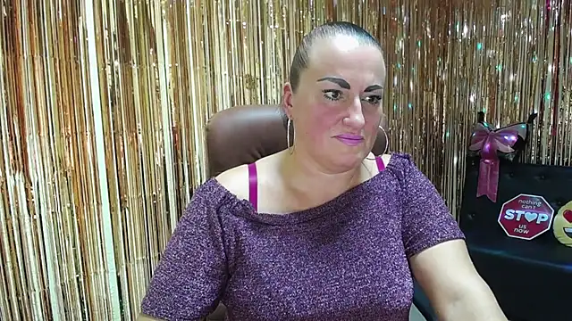 DianaMGG online show from 10.07.25