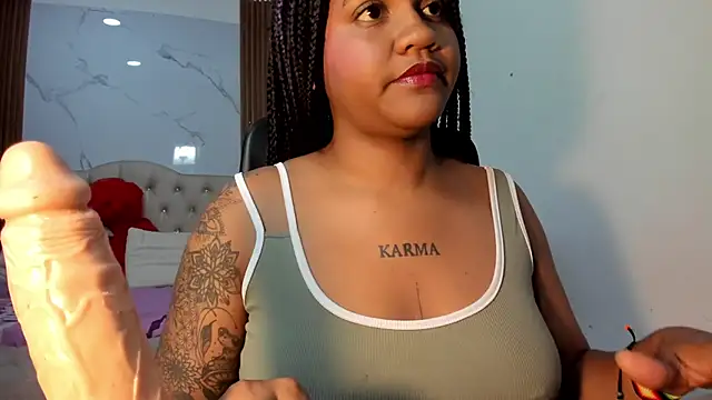 Snapshot of ZahraRose chatting on 02.09.26 ZahraRose online show from 02.09.26