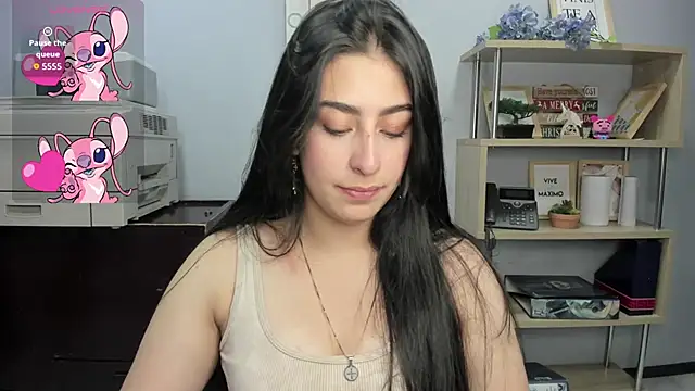 Snapshot of Katty_love01 chatting on 09.08.25 Katty love01 online show from 09.08.25