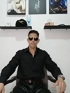 Snapshot of Mr-Eros-Master chatting on 02.16.25 Mr-Eros-Master online show from 02.16.25