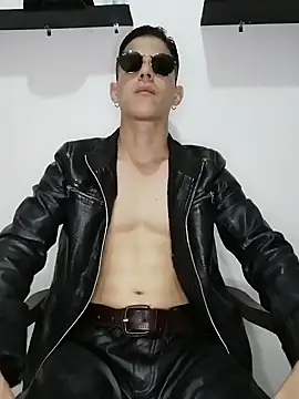 Snapshot of Mr-Eros-Master chatting on 02.20.25 Mr-Eros-Master online show from 02.20.25