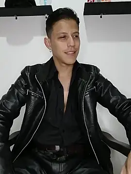 Snapshot of Mr-Eros-Master chatting on 02.21.25 Mr-Eros-Master online show from 02.21.25