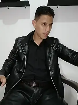 Snapshot of Mr-Eros-Master chatting on 02.21.25 Mr-Eros-Master online show from 02.21.25