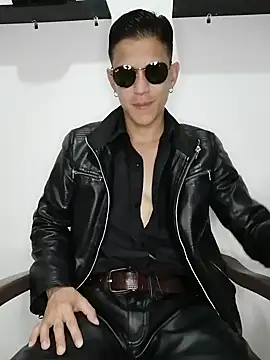 Snapshot of Mr-Eros-Master chatting on 02.22.25 Mr-Eros-Master online show from 02.22.25