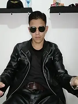 Snapshot of Mr-Eros-Master chatting on 02.24.25 Mr-Eros-Master online show from 02.24.25