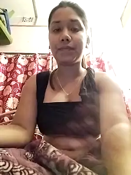 Snapshot of srijashemale chatting on 02.17.25 srijashemale online show from 02.17.25