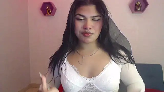 Snapshot of melany_rouse18 chatting on 03.23.25 melany rouse18 online show from 03.23.25
