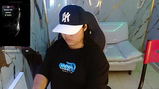 melany rouse18 online show from 04.22.26