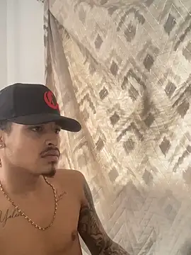 Polla21c online show from 10.17.25