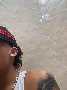 Polla21c online show from 10.19.25