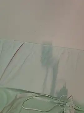 Loly2025 online show from 11.12.25