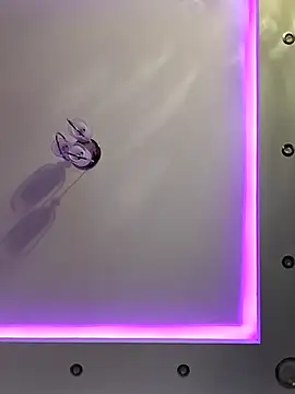 Loly2025 online show from 02.25.26