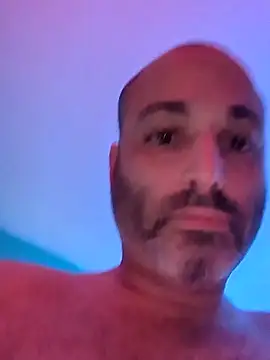 Novabear6996 online show from 10.31.25