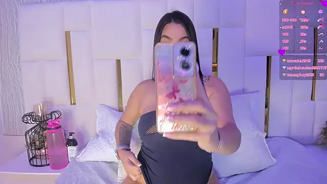 hillary uckerman  online show from 09.09.25