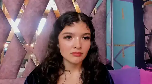 Snapshot of ARTEMISAKIM chatting on 02.15.25 ARTEMISAKIM online show from 02.15.25