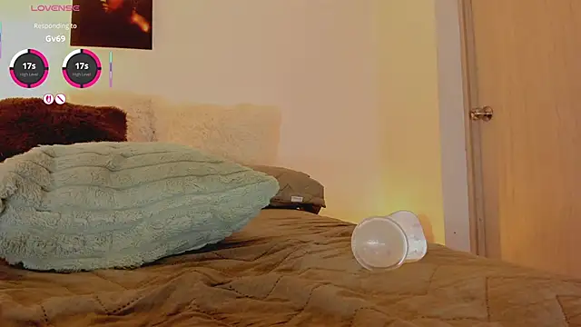 Skay Hot online show from 03.22.26