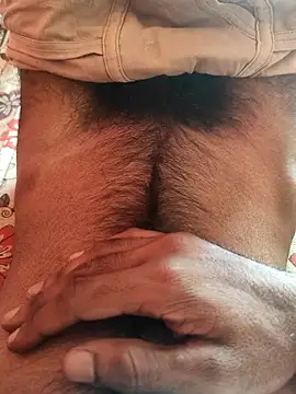 Snapshot of cocktony chatting on 03.04.25 cocktony online show from 03.04.25