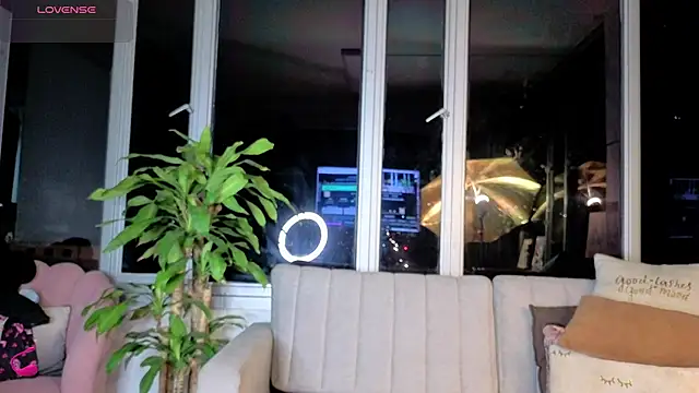 Ivanna West online show from 01.15.26