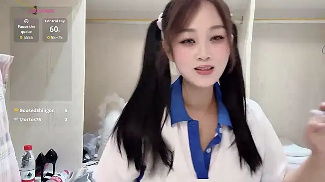 yueyue2003 online show from 12.22.25