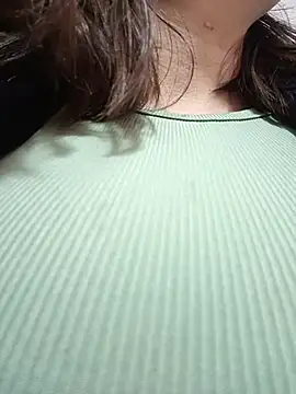 EmmaSulivan online show from 04.22.26