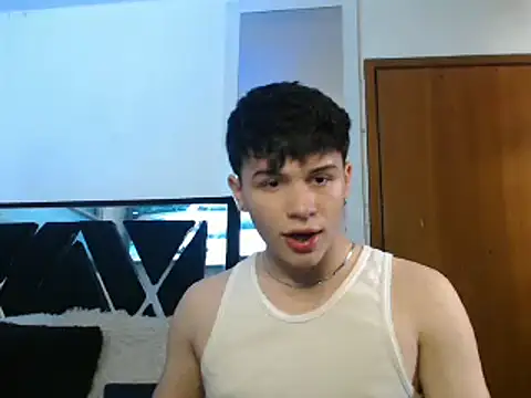 Snapshot of Smith_boy_25 chatting on 02.22.25 Smith boy 25 online show from 02.22.25