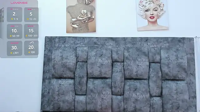 Snapshot of Chloe_diamondss chatting on 03.08.25 Chloe diamondss online show from 03.08.25