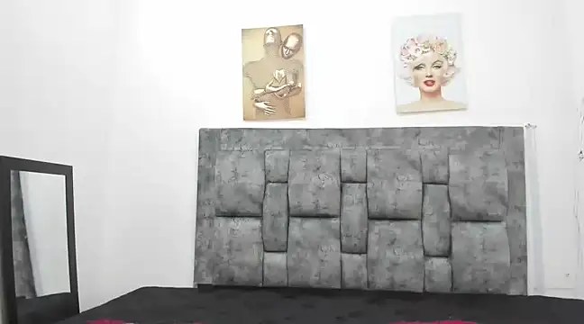 Snapshot of Chloe_diamondss chatting on 03.14.25 Chloe diamondss online show from 03.14.25