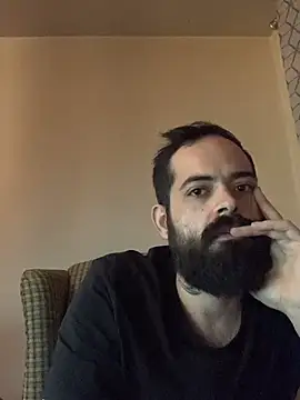 Snapshot of guccititi chatting on 12.01.25 guccititi online show from 12.01.25