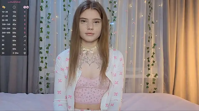 CarolinePepper online show from 03.11.26