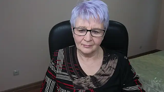 Sandra Snowflake online show from 03.13.25