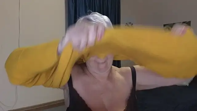 Sandra Snowflake online show from 11.07.25