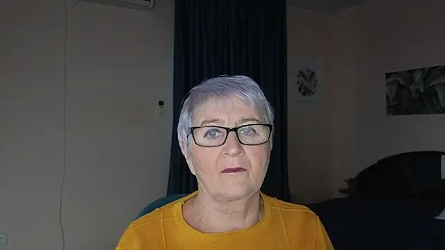 Sandra Snowflake online show from 11.21.25