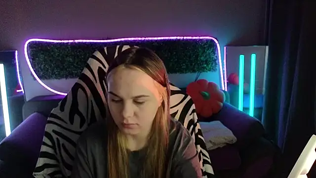 Dyna bae online show from 11.14.25