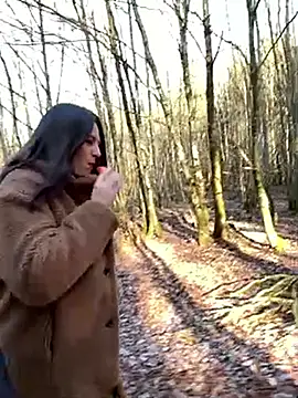 Snapshot of AvaFlowers6 chatting on 11.22.25 AvaFlowers6 online show from 11.22.25