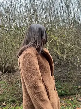 Snapshot of AvaFlowers6 chatting on 11.30.25 AvaFlowers6 online show from 11.30.25