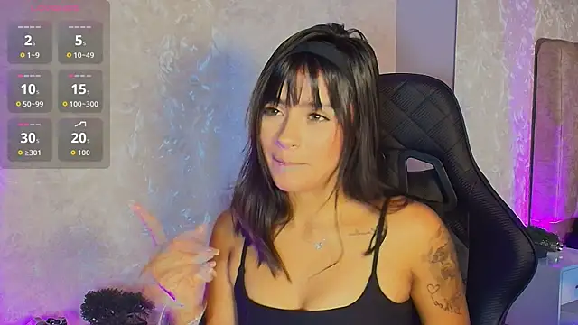 Snapshot of katia_foxxx_ chatting on 06.07.26 katia foxxx online show from 06.07.26
