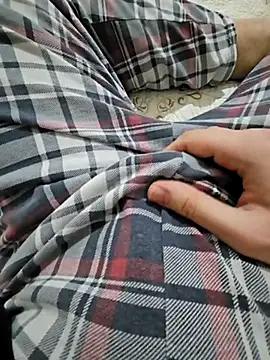 skiciyunis online show from 03.17.25