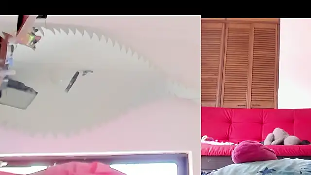 Snapshot of afroditacute15 chatting on 10.26.25 afroditacute15 online show from 10.26.25