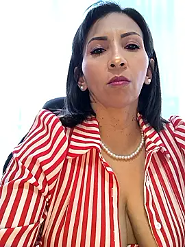 Mrsvictoriaaa online show from 01.08.26