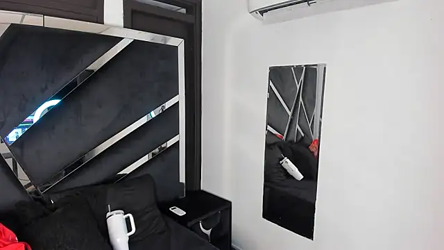 Rubyxht online show from 12.16.25