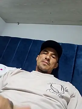 Iuver online show from 03.18.26