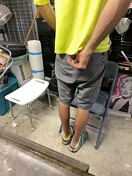 QueenM3 online show from 10.02.25