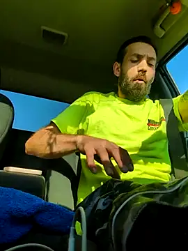 QueenM3 online show from 10.04.25