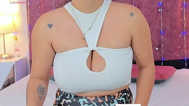 ValentinaGuerra online show from 01.15.26