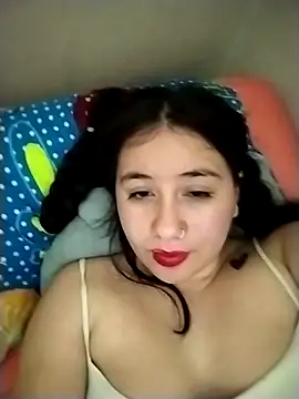 Snapshot of sweetie__annieee chatting on 10.16.25 sweetie  annieee online show from 10.16.25