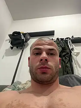 pesyelisa online show from 02.18.25