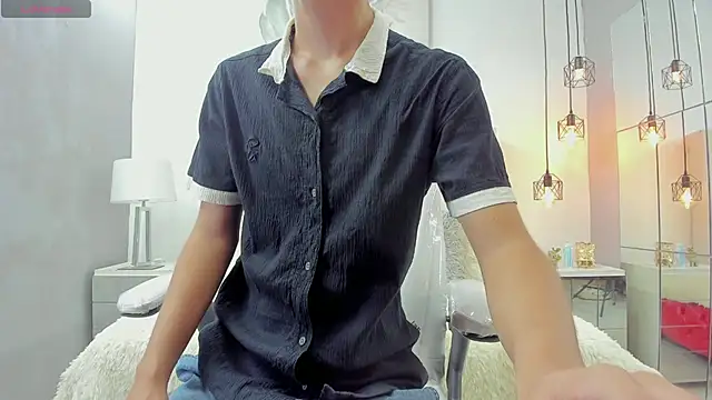 Snapshot of Johann_sex chatting on 06.25.26 Johann sex online show from 06.25.26