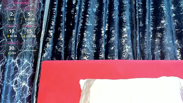 Snapshot of Siena_Amaris chatting on 11.20.25 Siena Amaris online show from 11.20.25