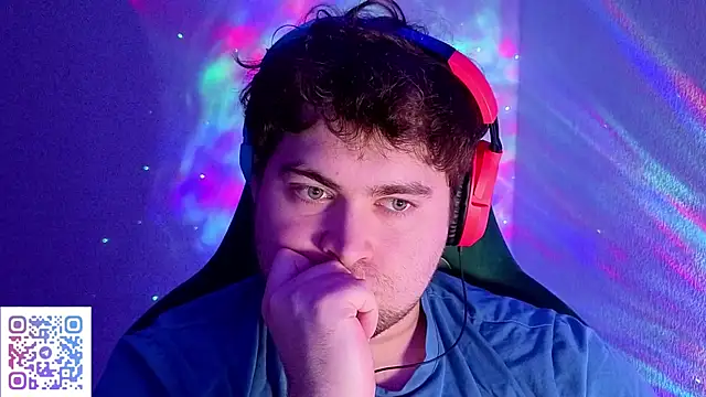 Snapshot of Mars_I chatting on 11.25.25 Mars I online show from 11.25.25